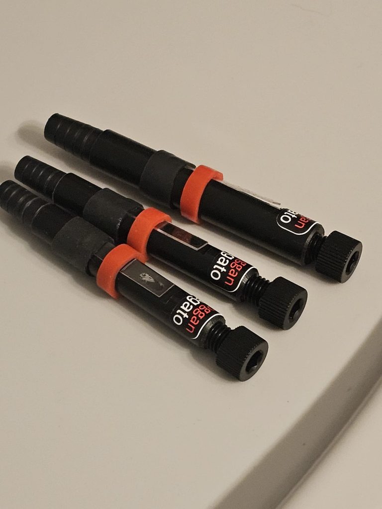 Hoggan legato drone reeds
